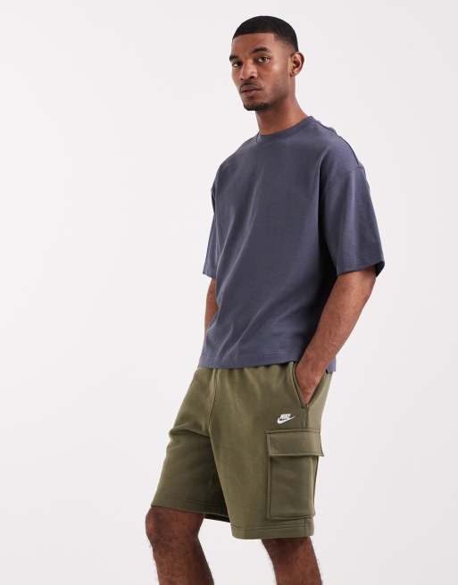 Nike Club – Polarowe szorty bojówki w kolorze khaki, 3 z 5