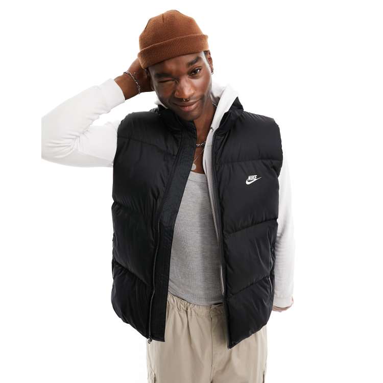 Nike Club puffer vest in black