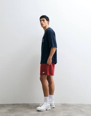 Nike - Club - Short en tissu éponge - Rouge