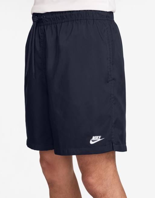 Nike – Club – Shorts in dunklem Marineblau