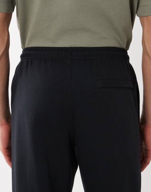 Nike - Club - Sorte joggingbukser med tætsiddende buksekanter i fleece, 4 af 5