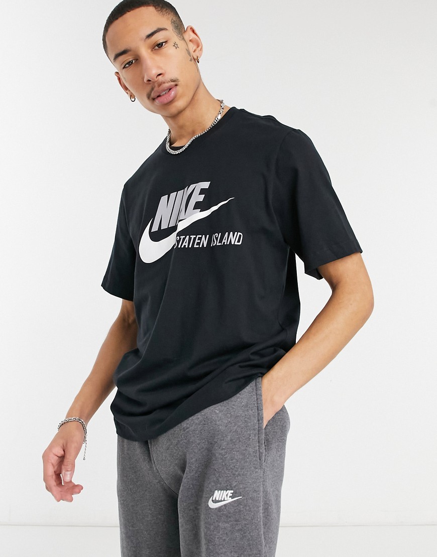 Nike Club Staten Island T-shirt in black