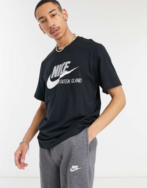 Nike Club Staten Island T-shirt in black | ASOS