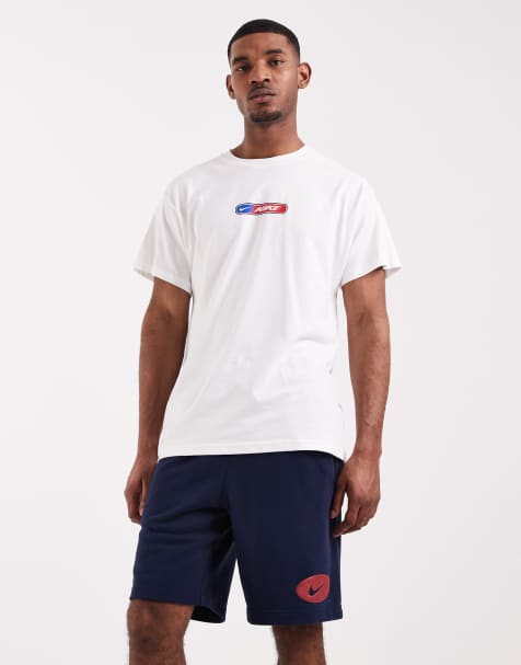 Nike – Club – Svarta shorts i frotté med swoosh-logga - view 1