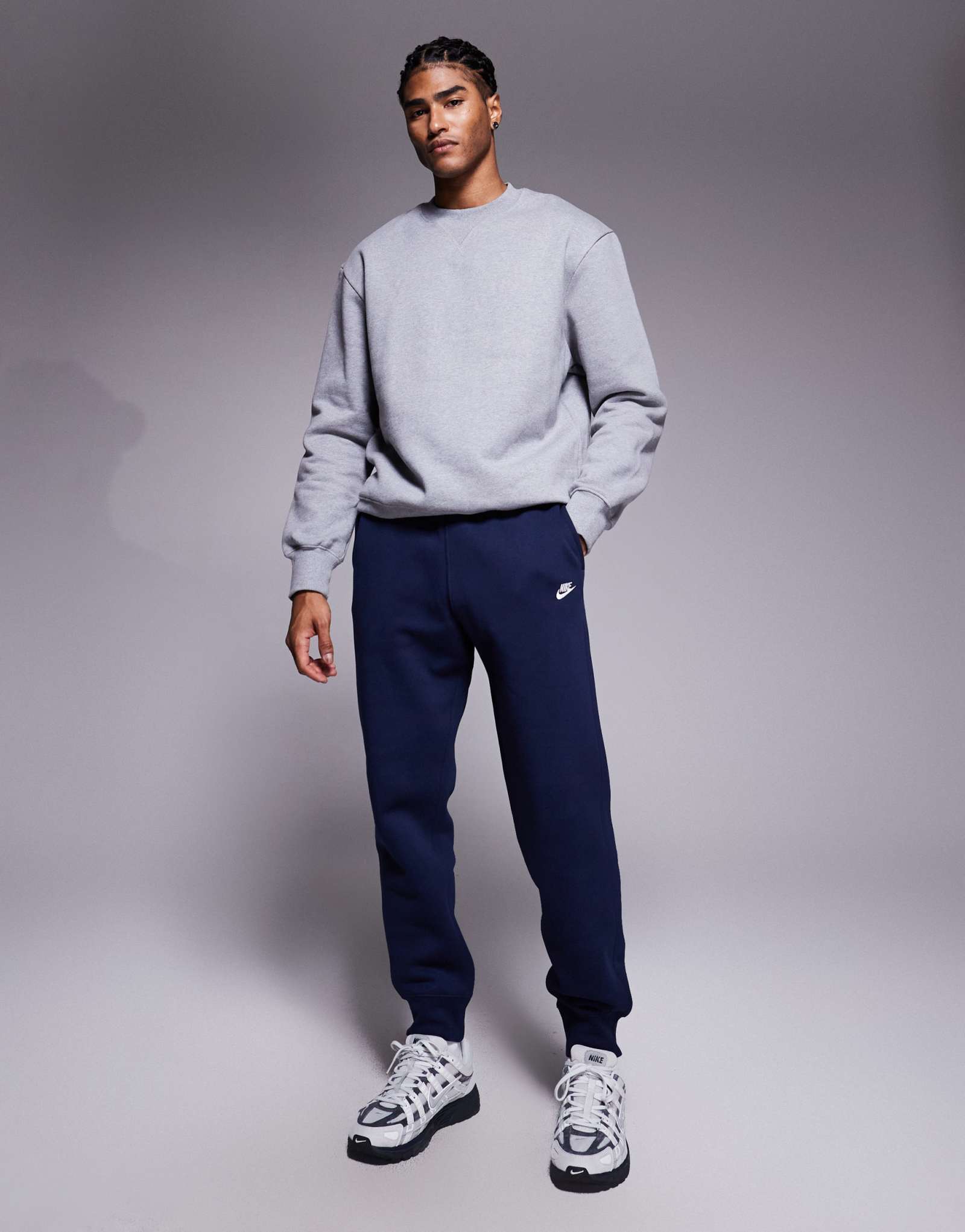 Спортивные брюки Nike Club Темно-синего цвета