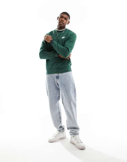 Nike Club sweatshirt in dark green 