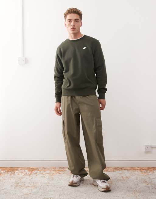 Nike Club sweatshirt in dark green