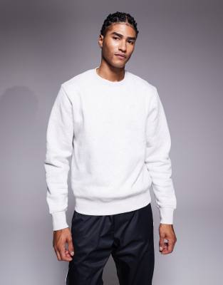 Nike Club Sweatshirt In White