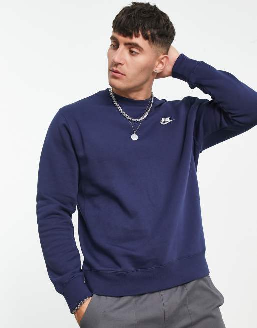 Nike Club sweatshirt in navy, 3 of 4