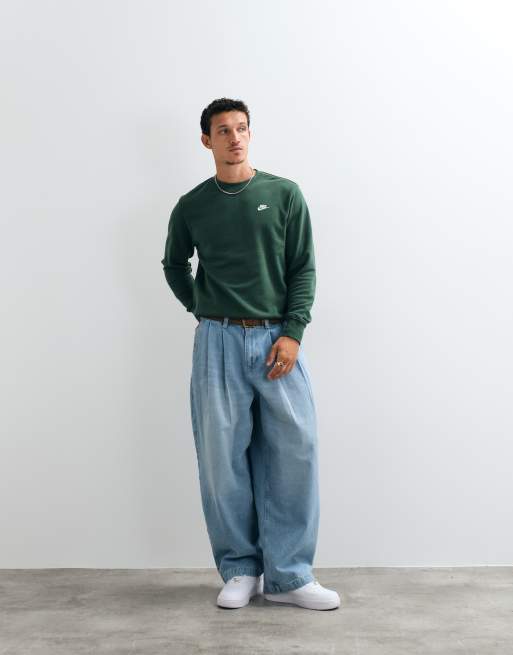 Nike Club sweatshirt van french terry in groen, 4 van 5