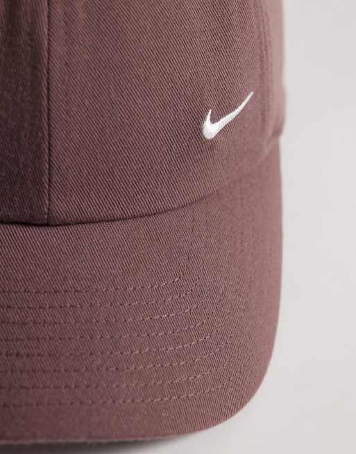 Nike Club Swoosh cap in brown , 2 of 3