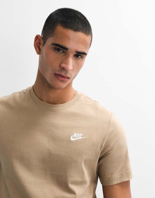 Nike - Club - T-shirt beige , 2 di 7