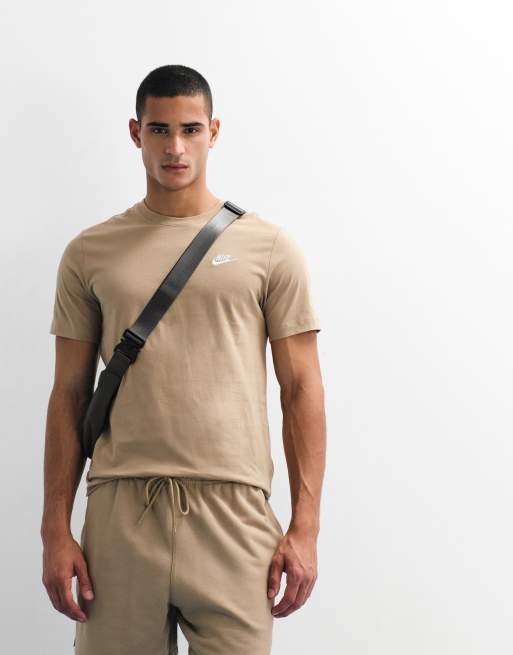 Nike - Club - T-shirt beige , 4 di 7