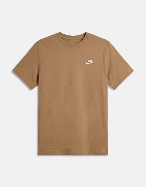Nike - Club - T-shirt beige , 7 di 7