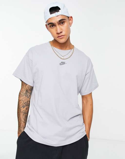 Nike Club T shirt i ulvegra ASOS