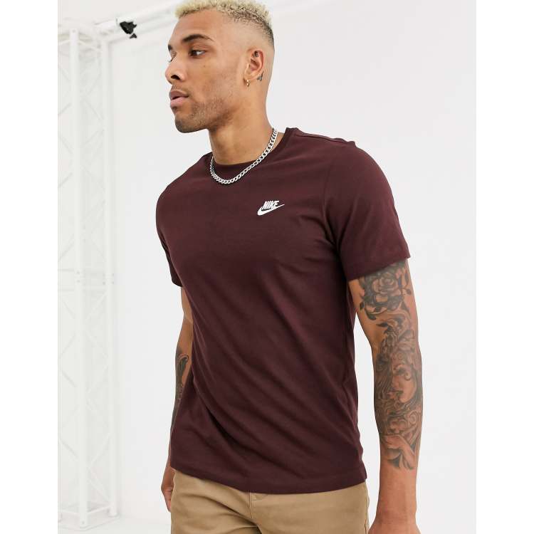 T shirt hot sale nike marron