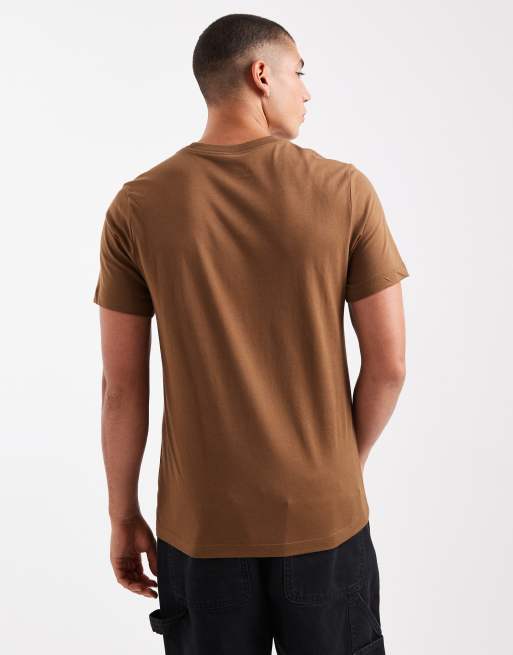 Nike Club t-shirt in brown, 3 of 5