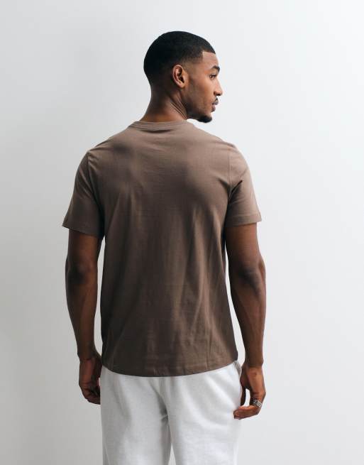 Nike Club t-shirt in brown, 4 of 5