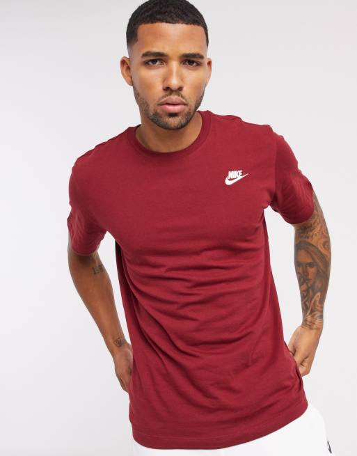 Nike Club t shirt in burgundy