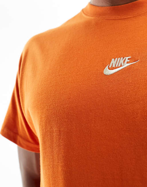 Burnt orange 2025 nike shirt