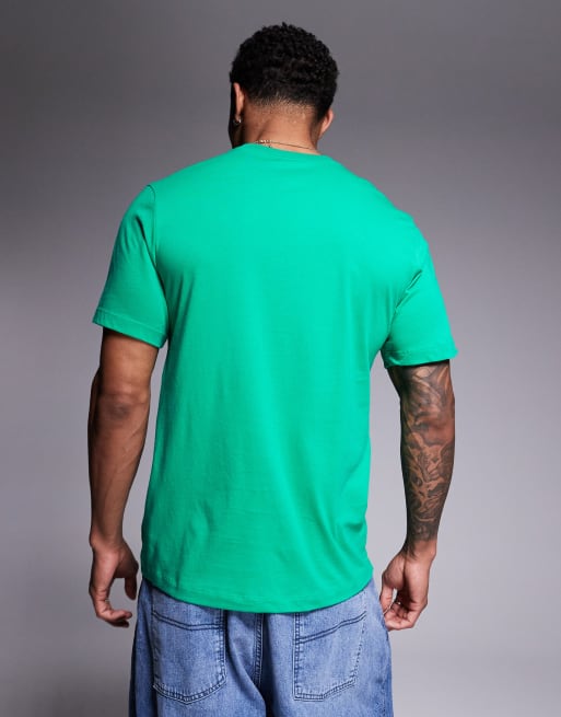 Nike Club t-shirt in green, 4 of 4