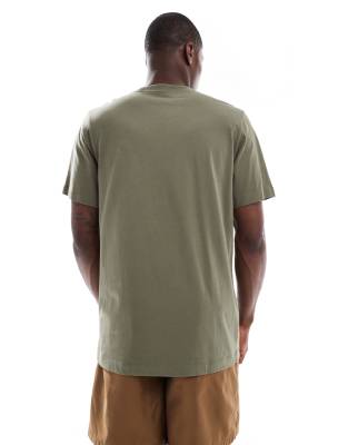 Nike Club T-shirt In Green
