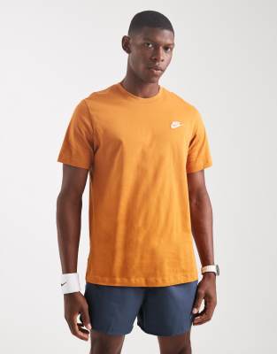 Club t-shirt in orange-Neutral