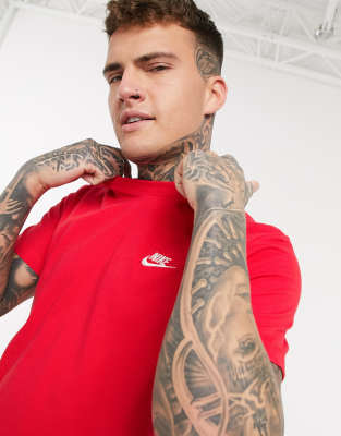 NIKE CLUB T-SHIRT IN RED,AR4997-657