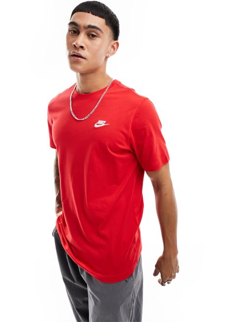 Nike – Club – T-Shirt in Rot