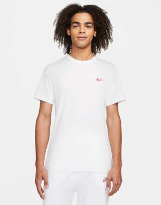 Nike Club t-shirt in white with pink logo - ASOS Price Checker