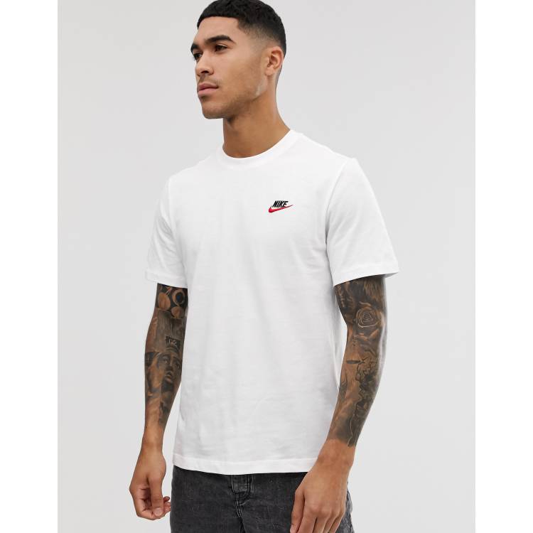 White nike top with best sale black tick