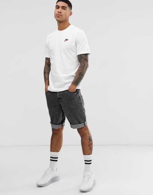 White nike shirt with red sale check