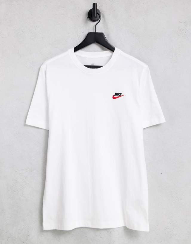 Nike Club t-shirt in white