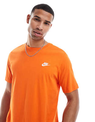 Nike - Club - T-shirt - Orange