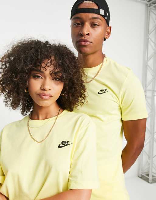 T shirt nike giallo online