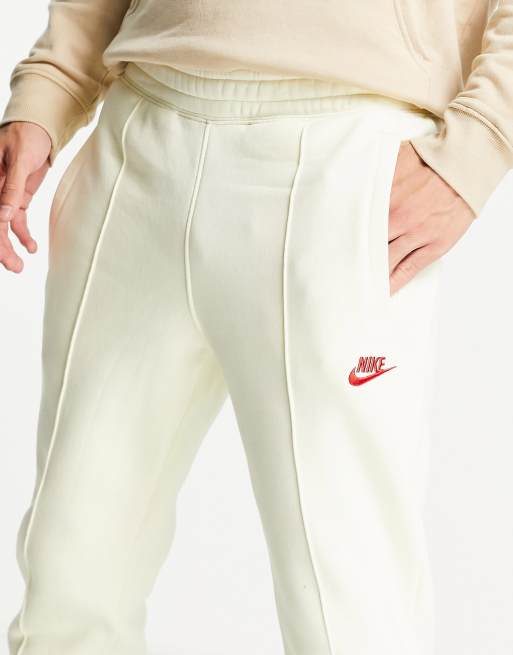 Nike coconut joggers new arrivals