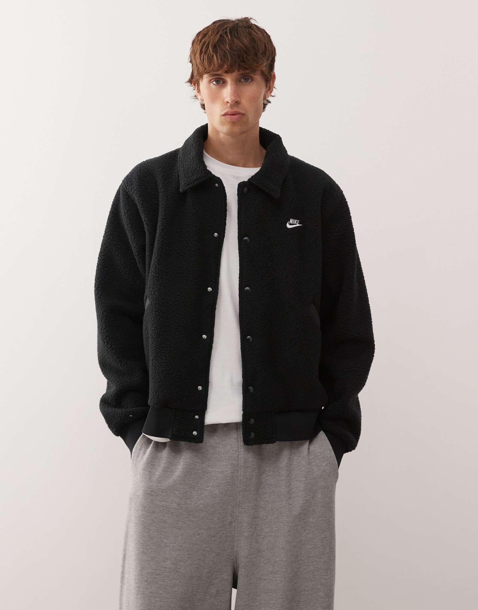 Спортивная куртка Nike Club teddy coach
