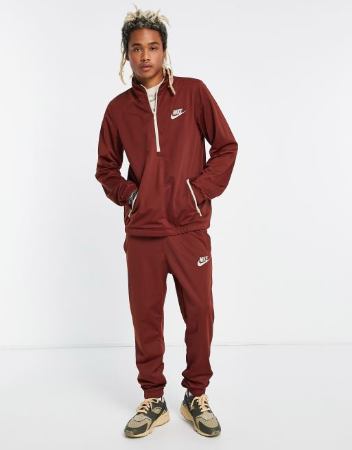 Brown nike 2024 jogging suit