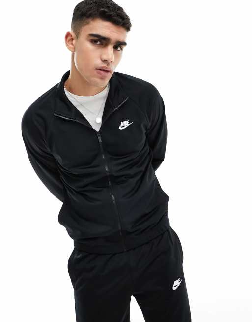 Nike – Club – Trainingsanzug in Schwarz ASOS