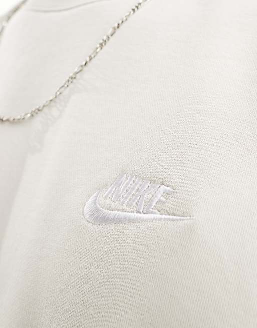 Nike club crew sweatshirt light bone best sale