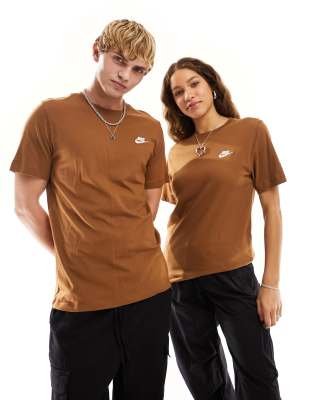 Nike Club Unisex T-shirt In Tan-brown