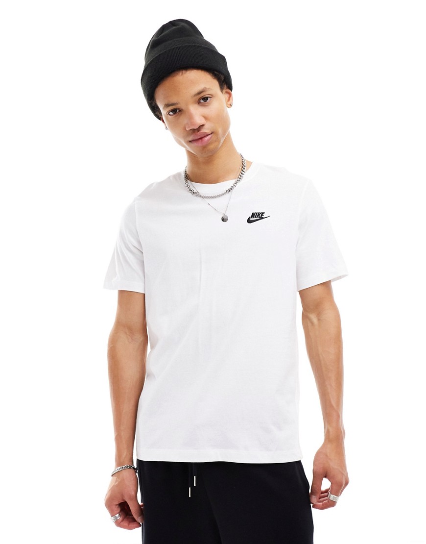 Nike Club unisex t-shirt in white