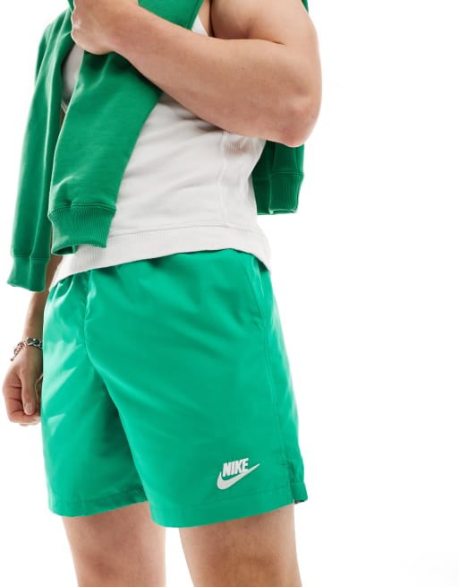 Nike – Club Vignette – Shorts aus Webstoff in Grün
