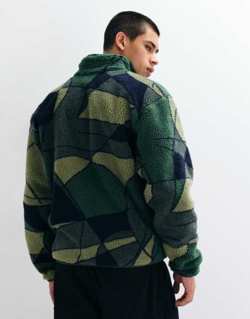 Nike Club Winter all over print fleece in green, 5 of 5