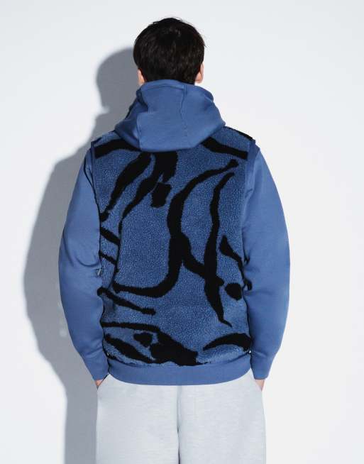 Nike Club Winter canotta con stampa blu, 3 di 5