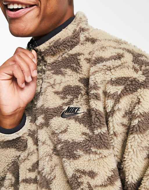 Nike Club Winter reversible anorak with contrast pocket in Nike Club Winter reversible anorak with contrast pocket in