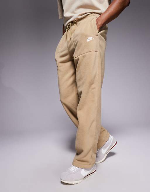 Nike Club winter sweatpants in beige, 2 of 5
