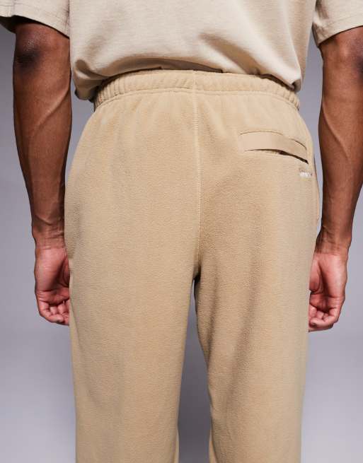 Nike Club winter sweatpants in beige, 4 of 5