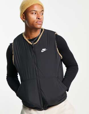 Nike Club Winter reversible gilet in dark driftwood/black - ASOS Price Checker