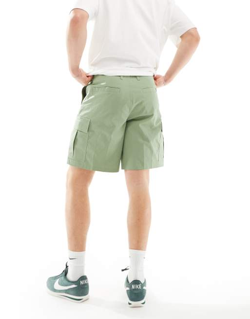 Nike Club woven cargo shorts in light green ASOS